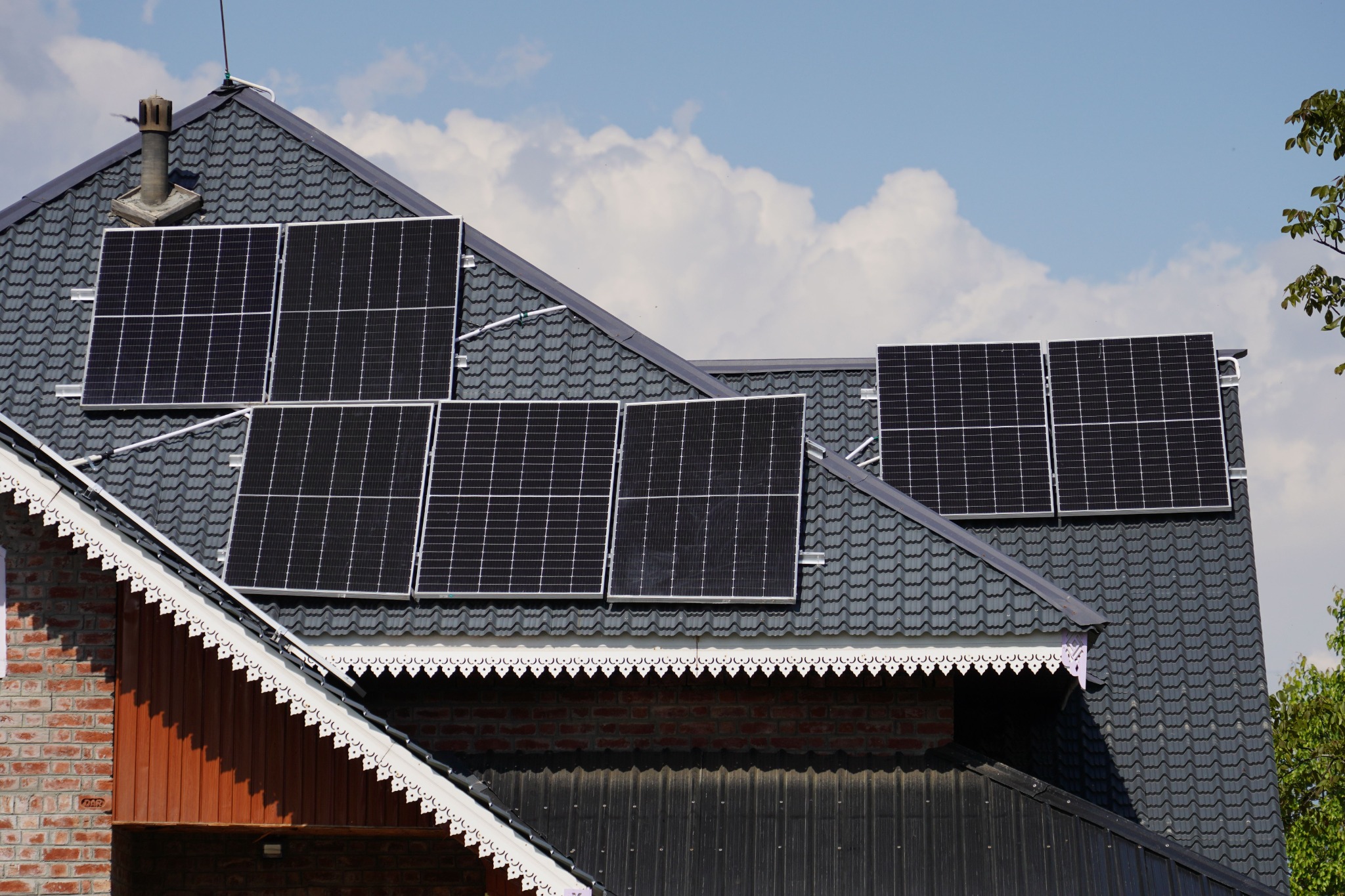 Solar Panel Installation Cost: Check the Real Price and Savings